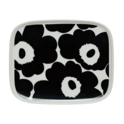 Marimekko Oiva - Unikko Plate 15 X 12 Cm, White - Black