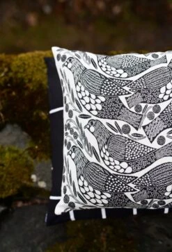 Marimekko Tiiliskivi Cushion Cover, 50 X 50 Cm, Black-white 12 Marimekko Tiiliskivi Cushion Cover, 50 X 50 Cm, Black-white -Marimekko 49.MARIMEKKO PRESS 123