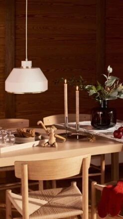 Marimekko Oiva Plate 20 Cm, Terra 11 Marimekko Oiva Plate 20 Cm, Terra -Marimekko FDS Joulu2088 1080x1920 final