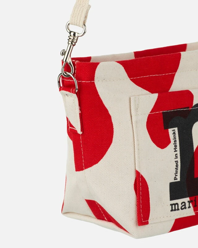 Marimekko Mono Mini Crossbody Pulloposti Shoulder Bag, Cotton - Red 7 Marimekko Mono Mini Crossbody Pulloposti Shoulder Bag, Cotton - Red - Image 5