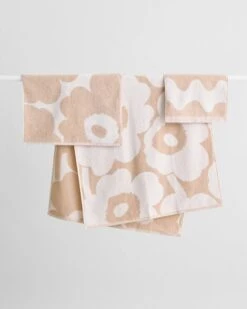 Marimekko Pieni Unikko Kitchen Towel, Off White - Beige -Marimekko MM Cont Unikko towels beige