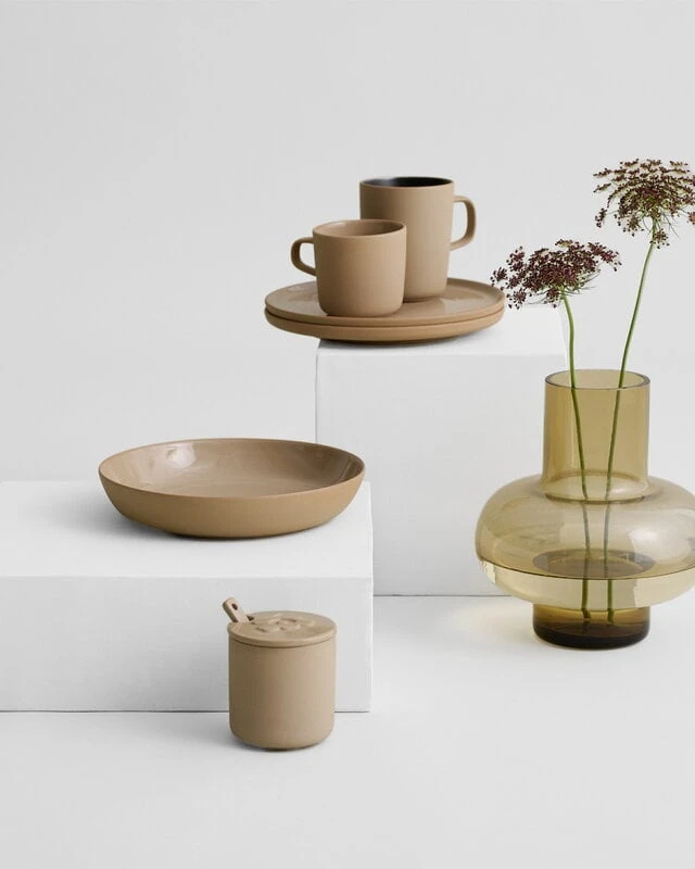 Marimekko Oiva Mug 2,5 Dl, Terra-black 6 Marimekko Oiva Mug 2,5 Dl, Terra-black - Image 5