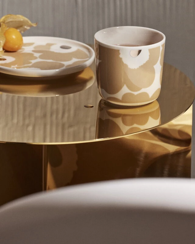 Marimekko Oiva - Unikko Cup And Plate Set, 2 Pcs, White - Beige -silver 6 Marimekko Oiva - Unikko Cup And Plate Set, 2 Pcs, White - Beige -silver - Image 4
