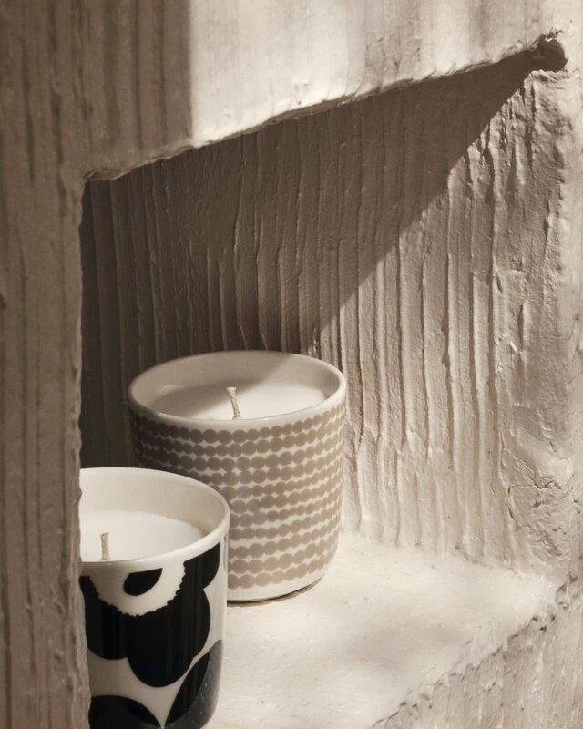 Marimekko Oiva - Unikko Scented Candle, Spring Forest 4 Marimekko Oiva - Unikko Scented Candle, Spring Forest - Image 2