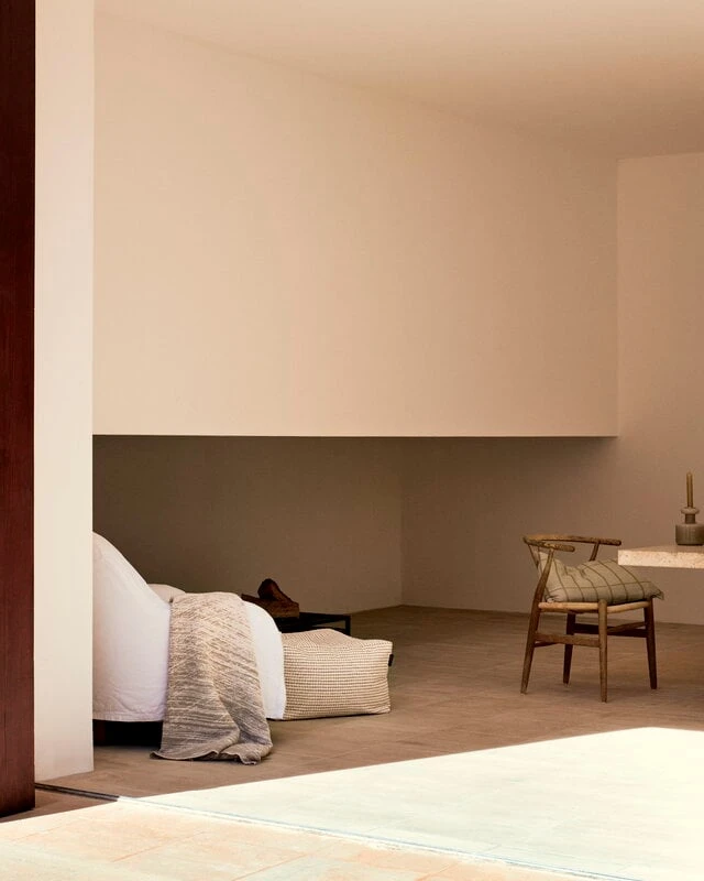 Marimekko Tiiliskivi Cushion Cover, 40 X 60 Cm, Sand - Gold 5 Marimekko Tiiliskivi Cushion Cover, 40 X 60 Cm, Sand - Gold - Image 3