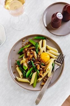 Marimekko Oiva Plate 20 Cm, Terra 13 Marimekko Oiva Plate 20 Cm, Terra -Marimekko Ruoka3 kevat20 suvik