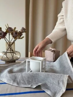 Marimekko Umpu Vase, Clay 11 Marimekko Umpu Vase, Clay -Marimekko design stories paketointivinkit gift wrapping ideas 2 1 ma