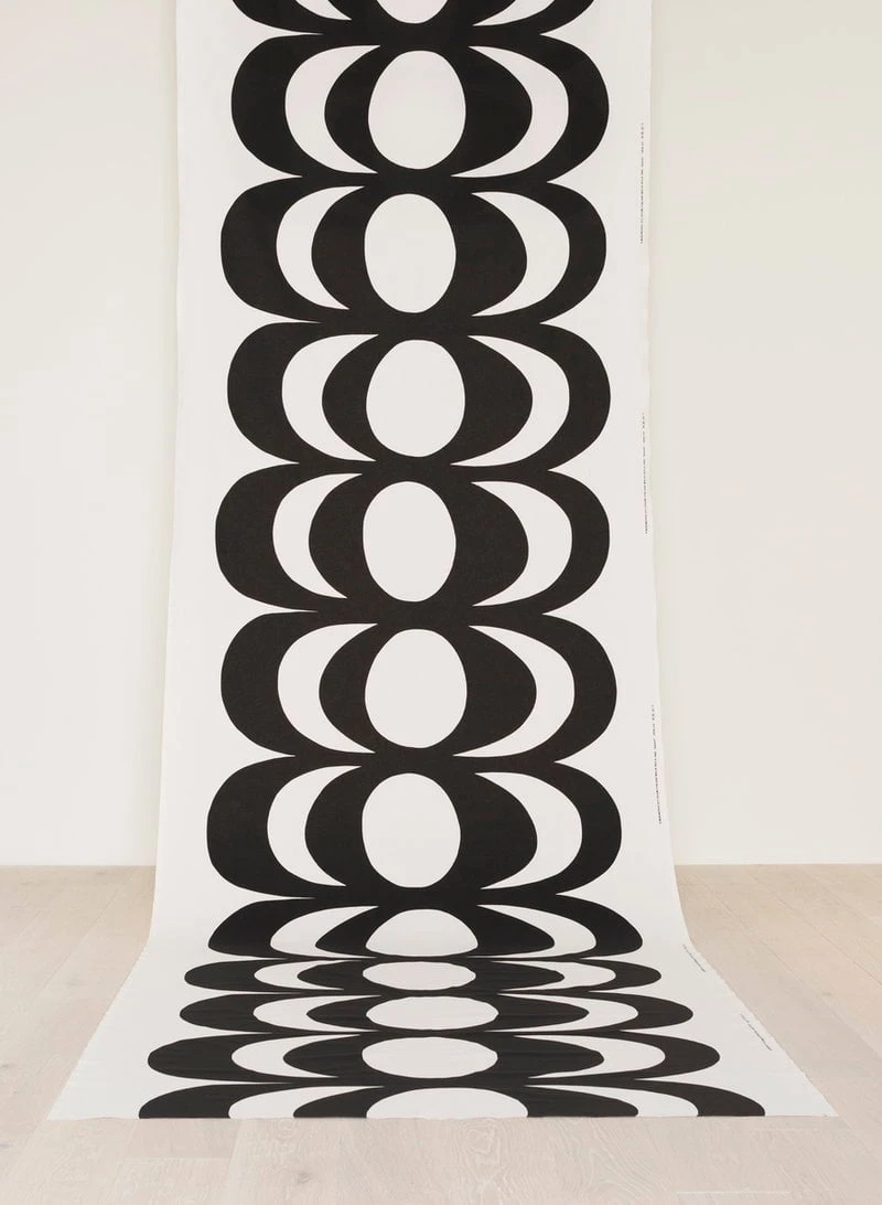 Marimekko Kaivo Fabric, White-black 5 Marimekko Kaivo Fabric, White-black - Image 3